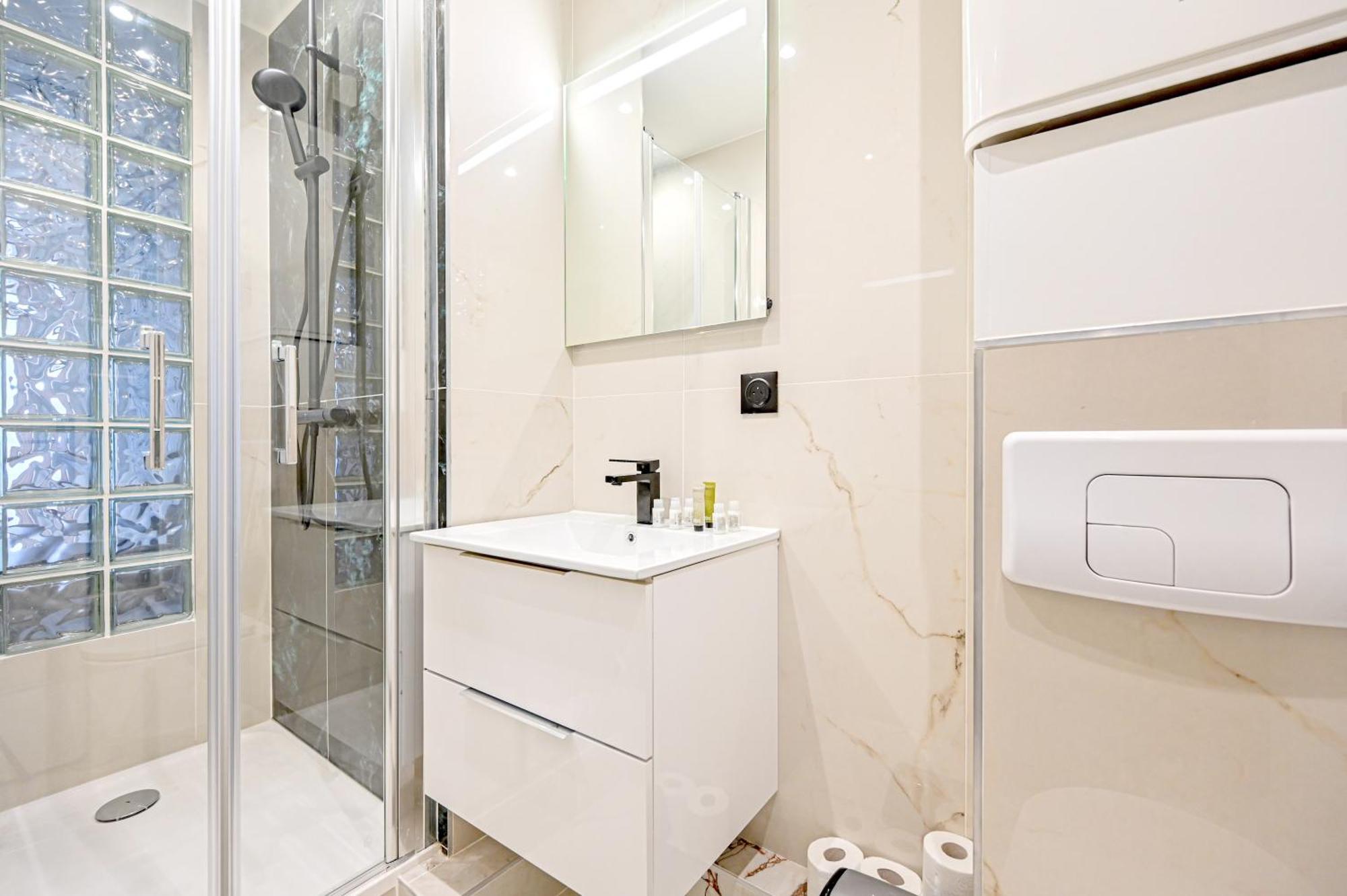 Relax In A Stylish Flat In Montmartre Apartman Párizs Kültér fotó