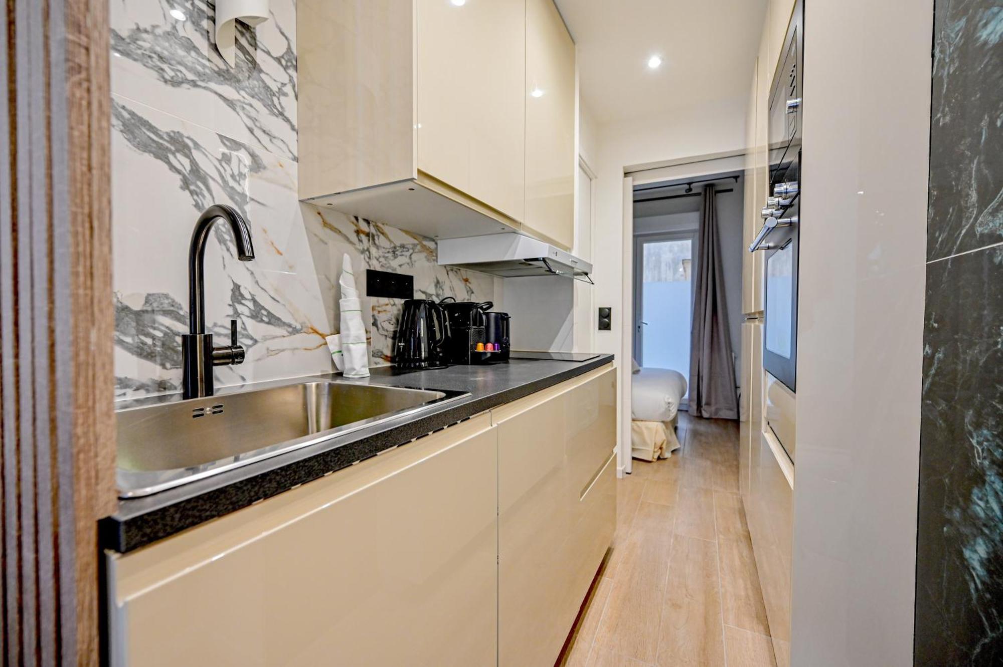 Relax In A Stylish Flat In Montmartre Apartman Párizs Kültér fotó